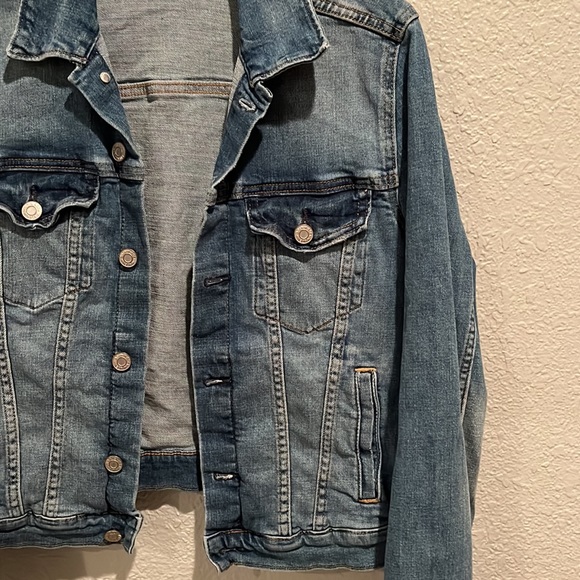 jean jacket - Picture 4 of 6